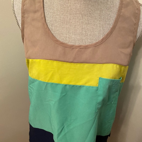 Tri Colored silk tank - Picture 3 of 3